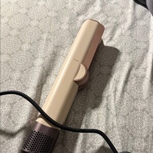 DYSON airstrait wet to dry hair straightener